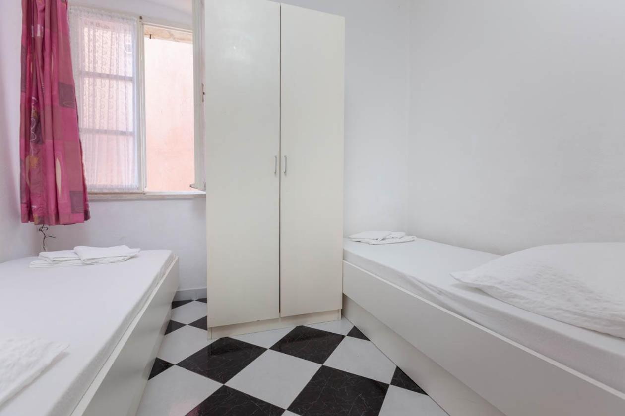 Apartmani Marija Podgora Exterior photo